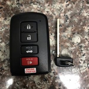 Keyless Entry Smart Remote for Toyota Camry OEM